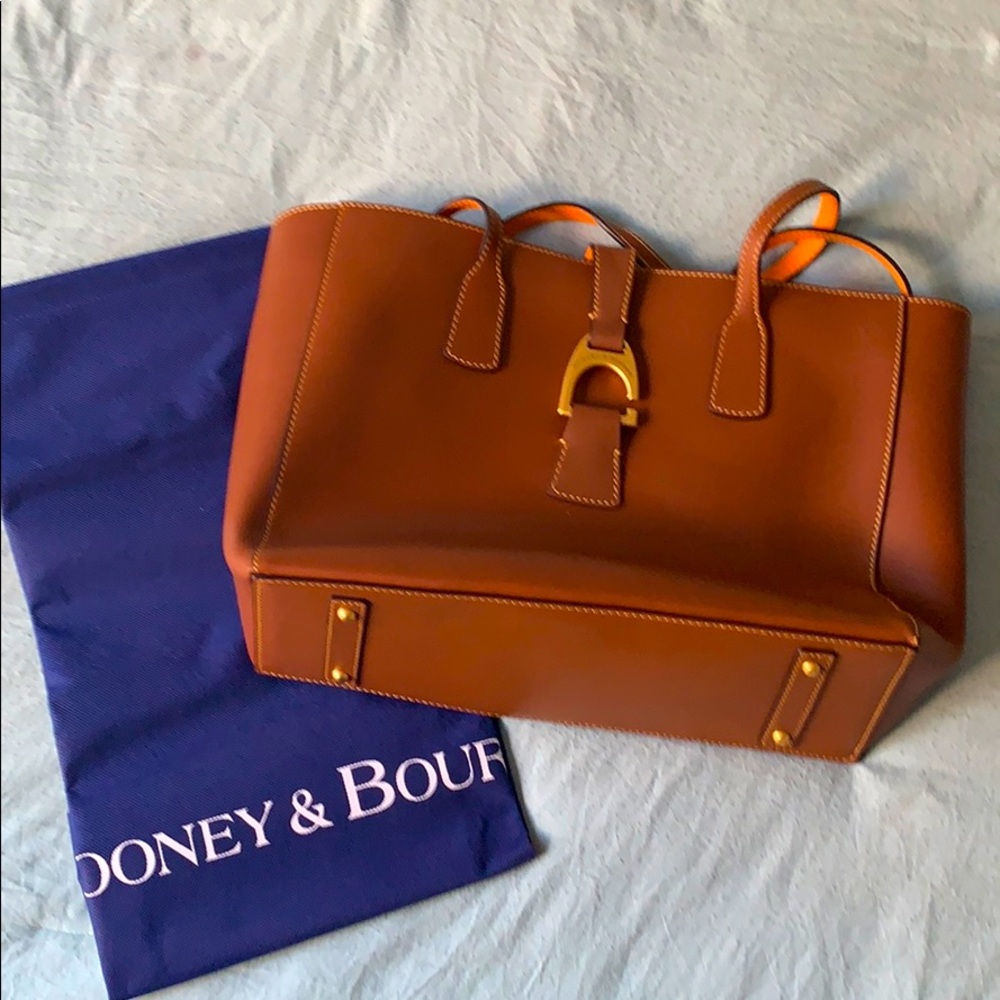 Dooney and Bourke bag